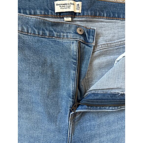 Abercrombie & Fitch Plus Curve Love Ankle Straight Ultra High-Rise Size 22 Short - Picture 9 of 10
